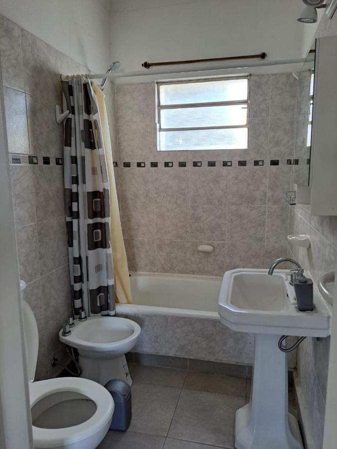 Dpto Yrigoyen Y Espana Apartment